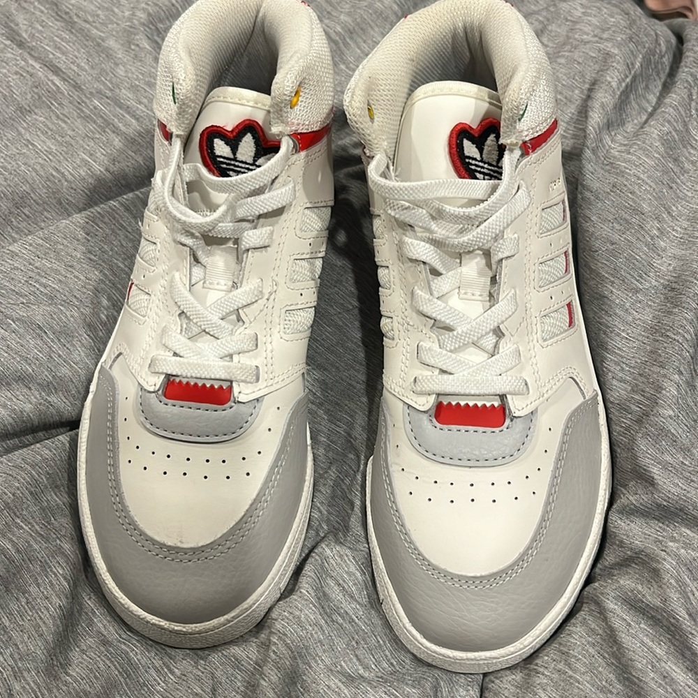 Adidas Drop Step C - slip on sneaker.